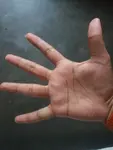 cf5uhkbcmba.jpg