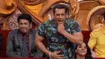 salman-khan-laughing-meme-salman-khan-laughing.gif