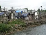 Slums_of_Hyderabad,_India.jpg