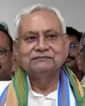 Nitish_Kumar_with_JDU_functionaries_(cropped).jpg